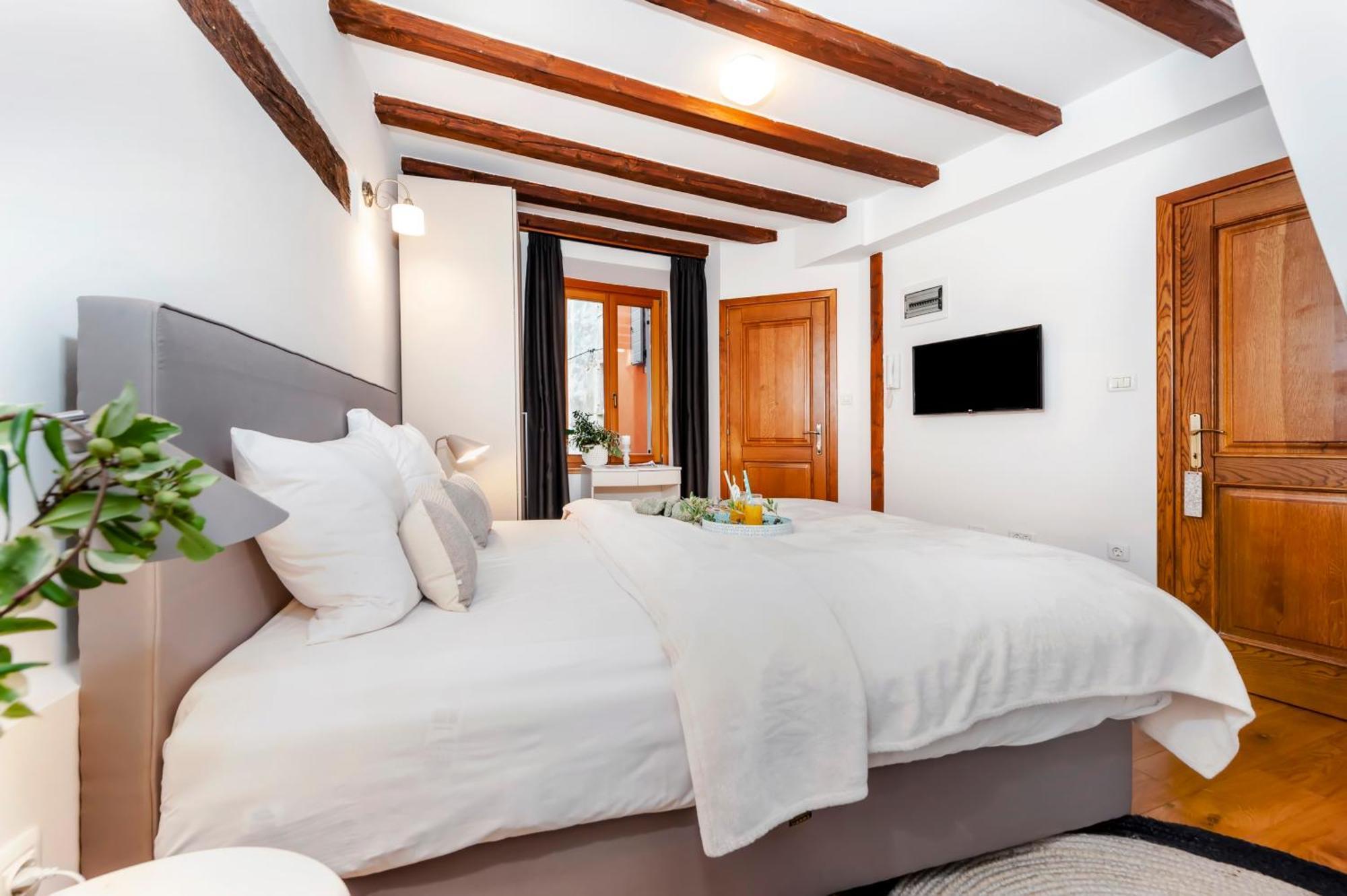Noemi'S Rooms Rovinj Zimmer foto