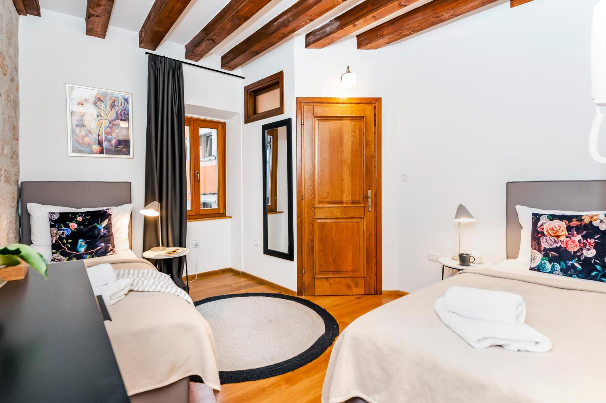 Noemi'S Rooms Rovinj Zimmer foto